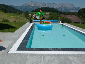 Nero Santiago - Granit, geflammt & gebürstet