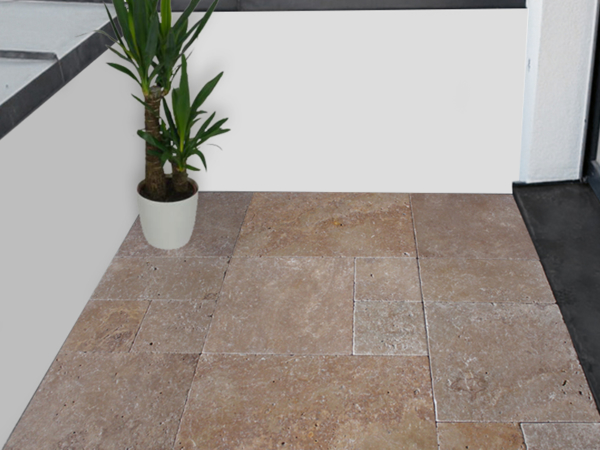 Noce - Travertin im römischen Verband