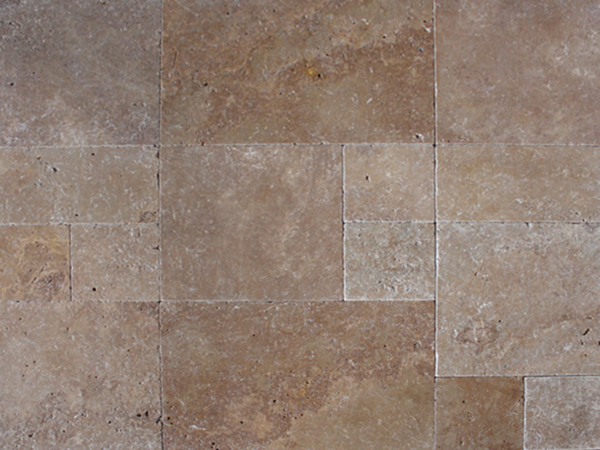 Noce - Travertin im römischen Verband